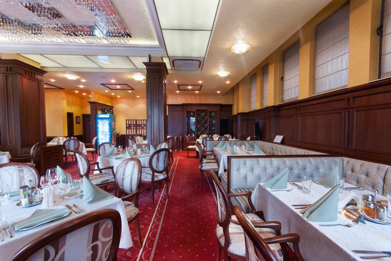 Hotel Chiirite Plovdiv Buitenkant foto
