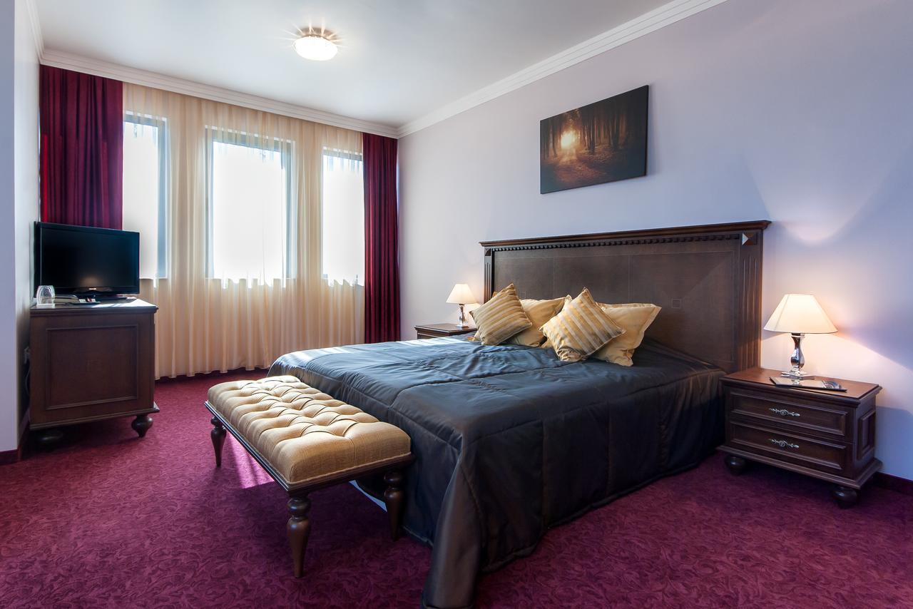 Hotel Chiirite Plovdiv Buitenkant foto