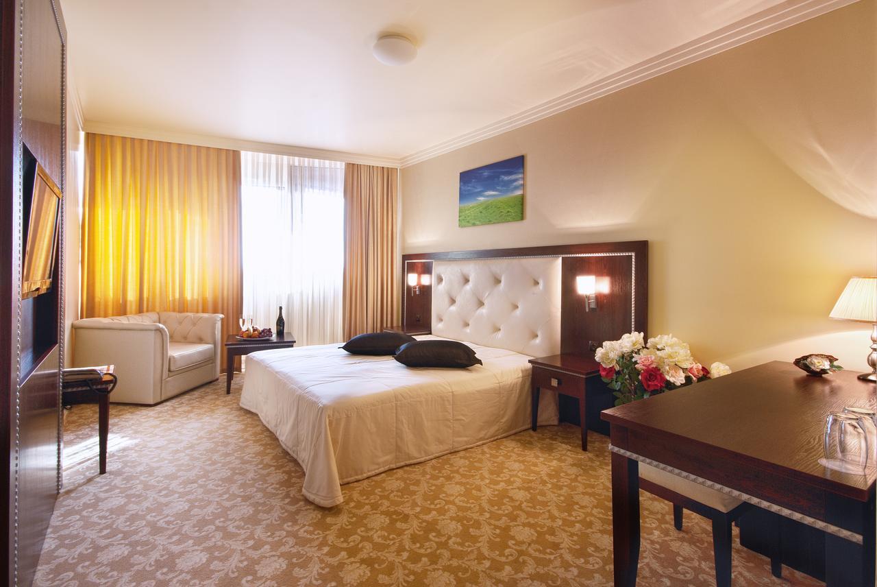 Hotel Chiirite Plovdiv Buitenkant foto