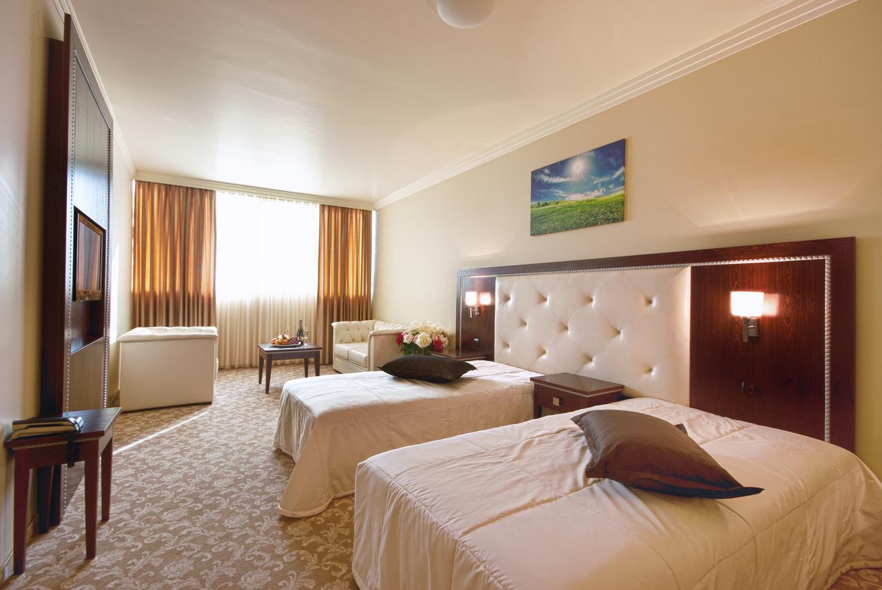 Hotel Chiirite Plovdiv Buitenkant foto