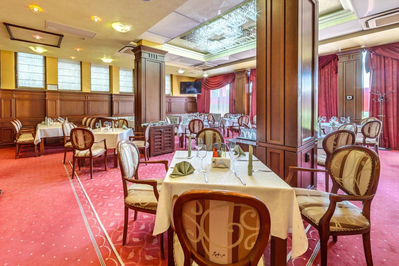Hotel Chiirite Plovdiv Buitenkant foto