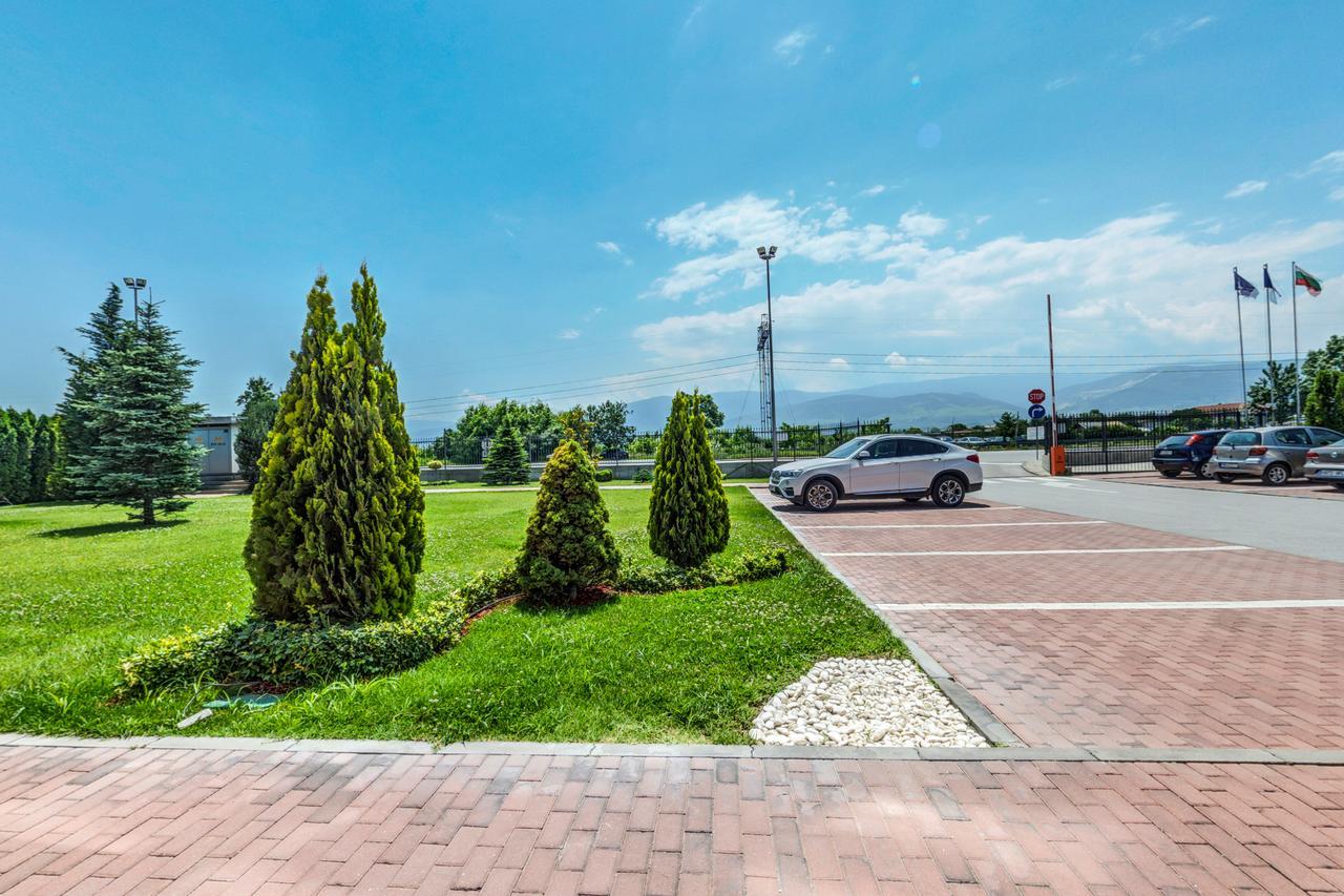 Hotel Chiirite Plovdiv Buitenkant foto
